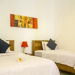 d\'Lumbung Suites&Residence